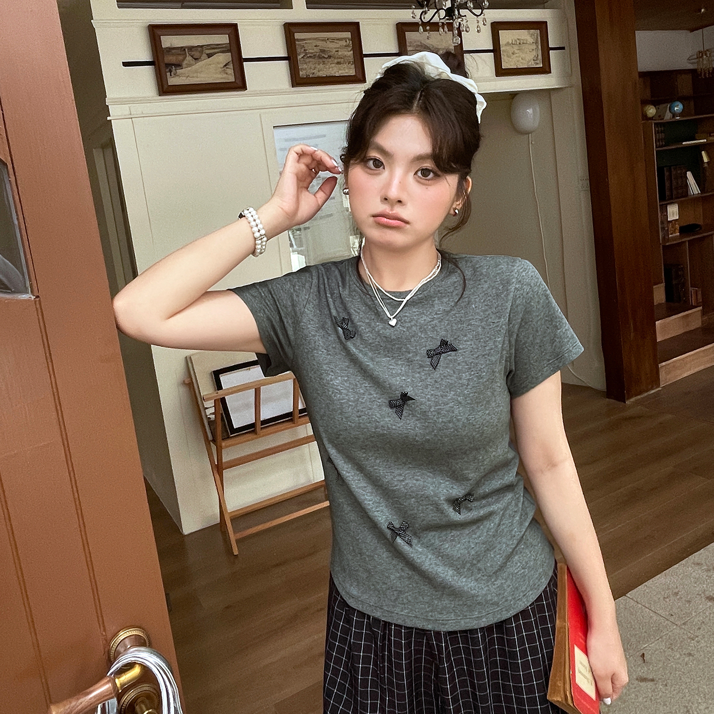 BUMENYLEE甜美少女正肩大码显瘦短袖胖mm蝴蝶结拼接圆领修身T恤
