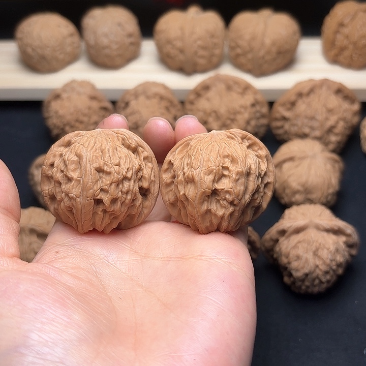 文玩核桃吊坠40磨盘