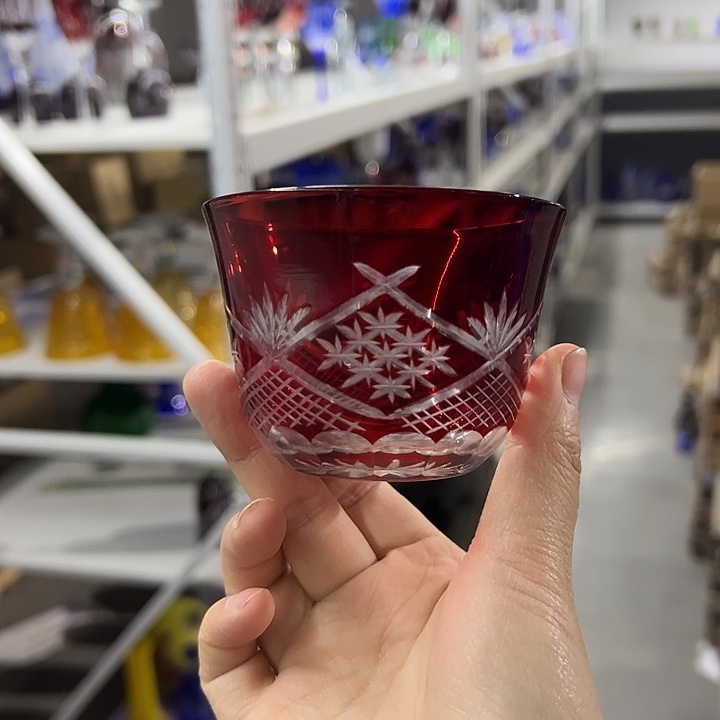 水晶玻璃平底款微瑕一个