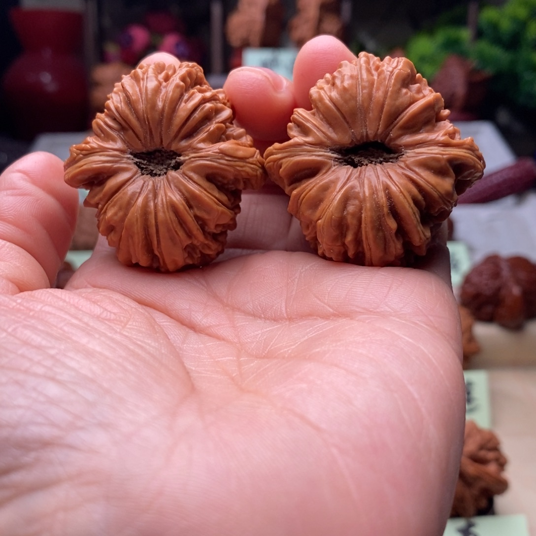 呜***～文玩核桃把件拱桥楼