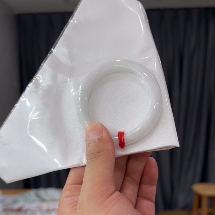 翡翠手镯未镶嵌纯天然缅甸翡翠a货