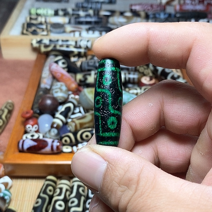 玛瑙/玉髓未镶嵌颈饰11