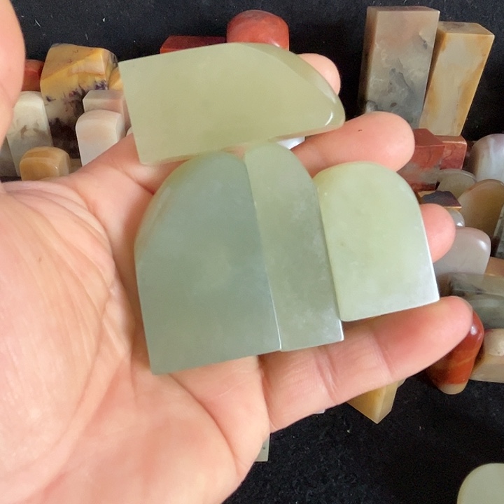 杏***斋昌化石印石老挝印章