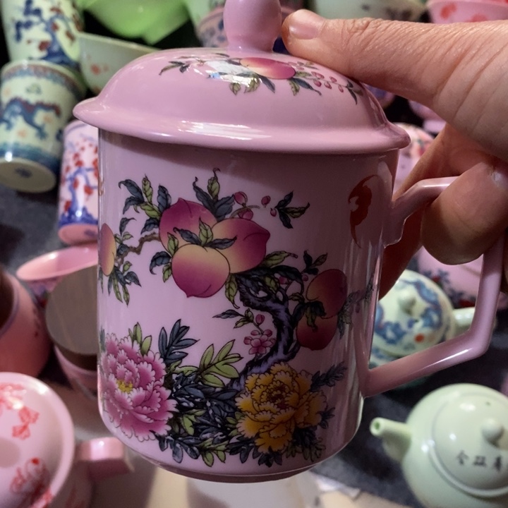 摆件陶红稀土寿桃牡丹直筒办公杯