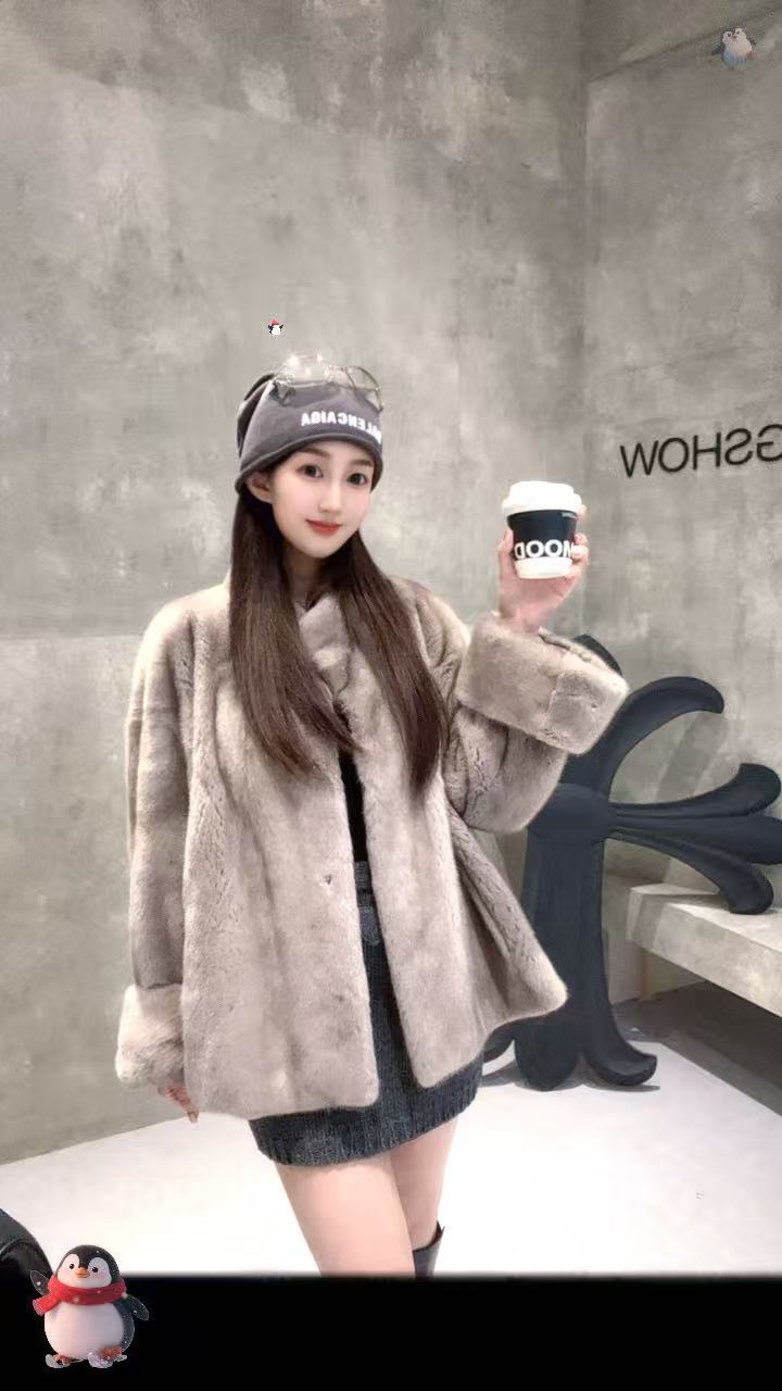 以直播间衣服报价为主(紫金天鹅绒短二）