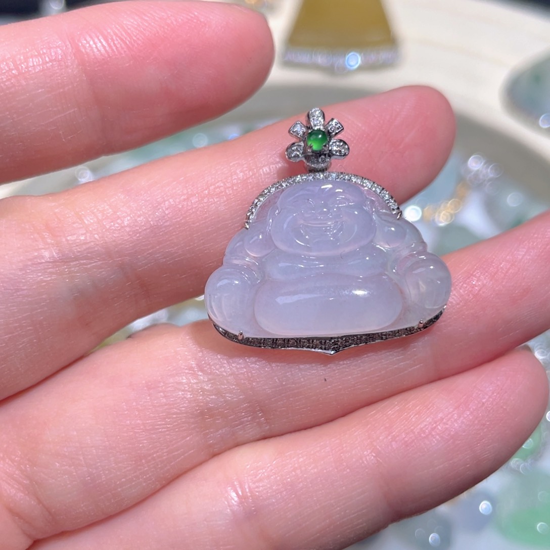 翡翠颈饰18K金镶嵌翡翠