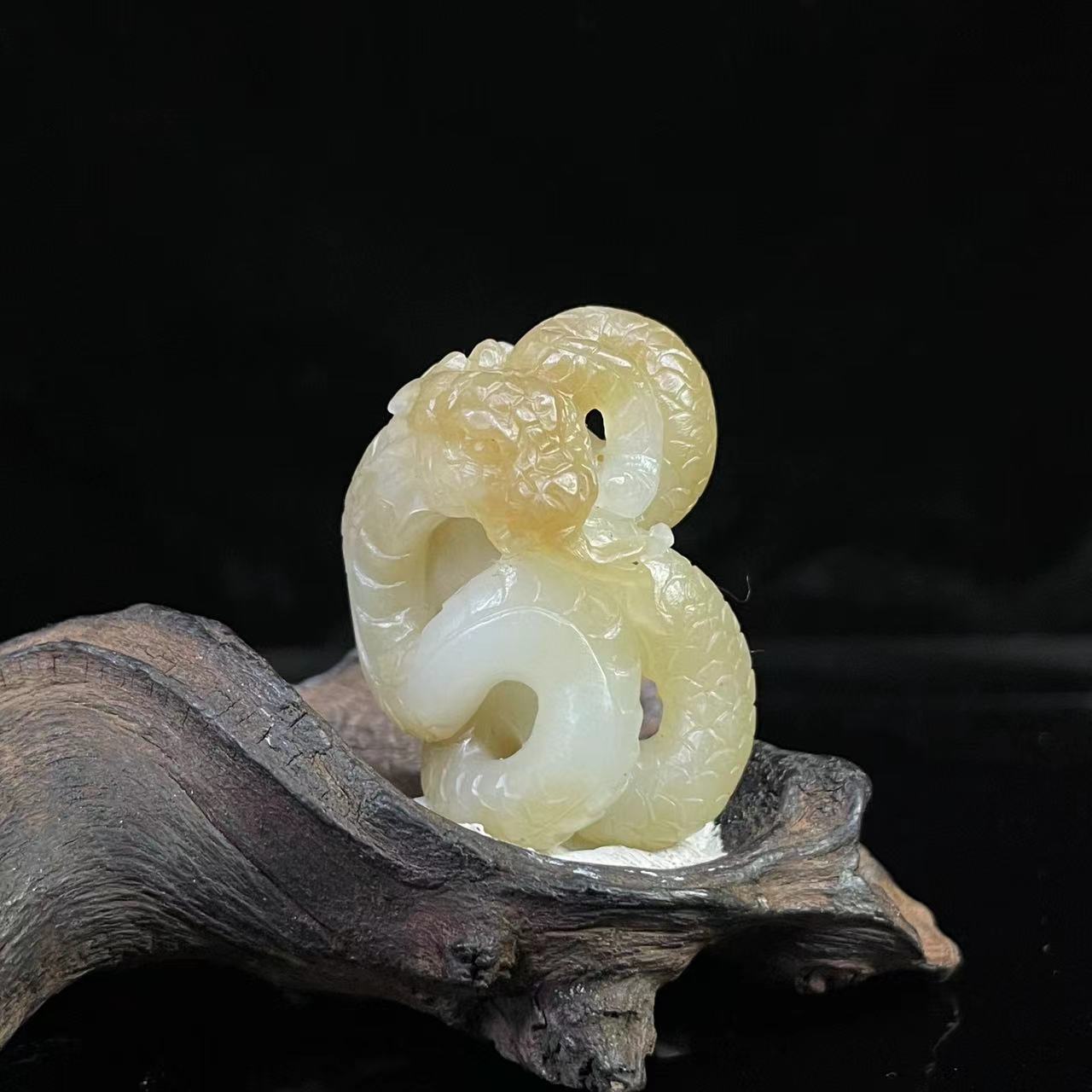 A136 和田玉吊坠 RS132302