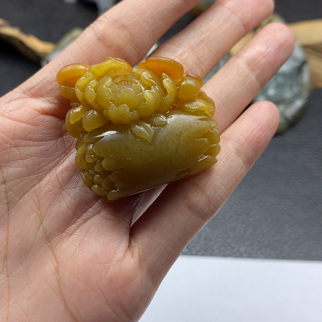 定制翡翠未镶嵌渲**曦