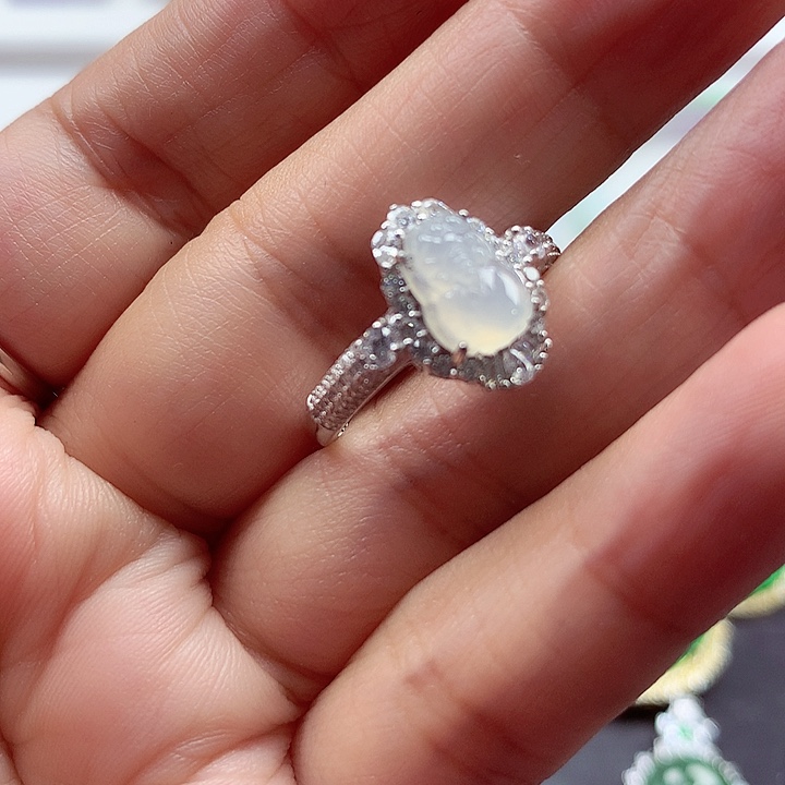 颈饰银S925镶嵌翡翠翡翠