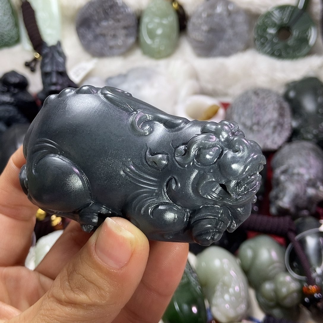 和田玉（糖玉）颈饰未镶嵌