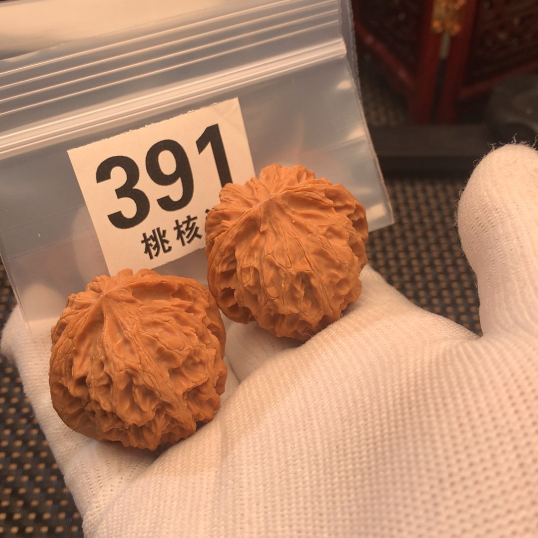文玩核桃把件8****。苹果38
