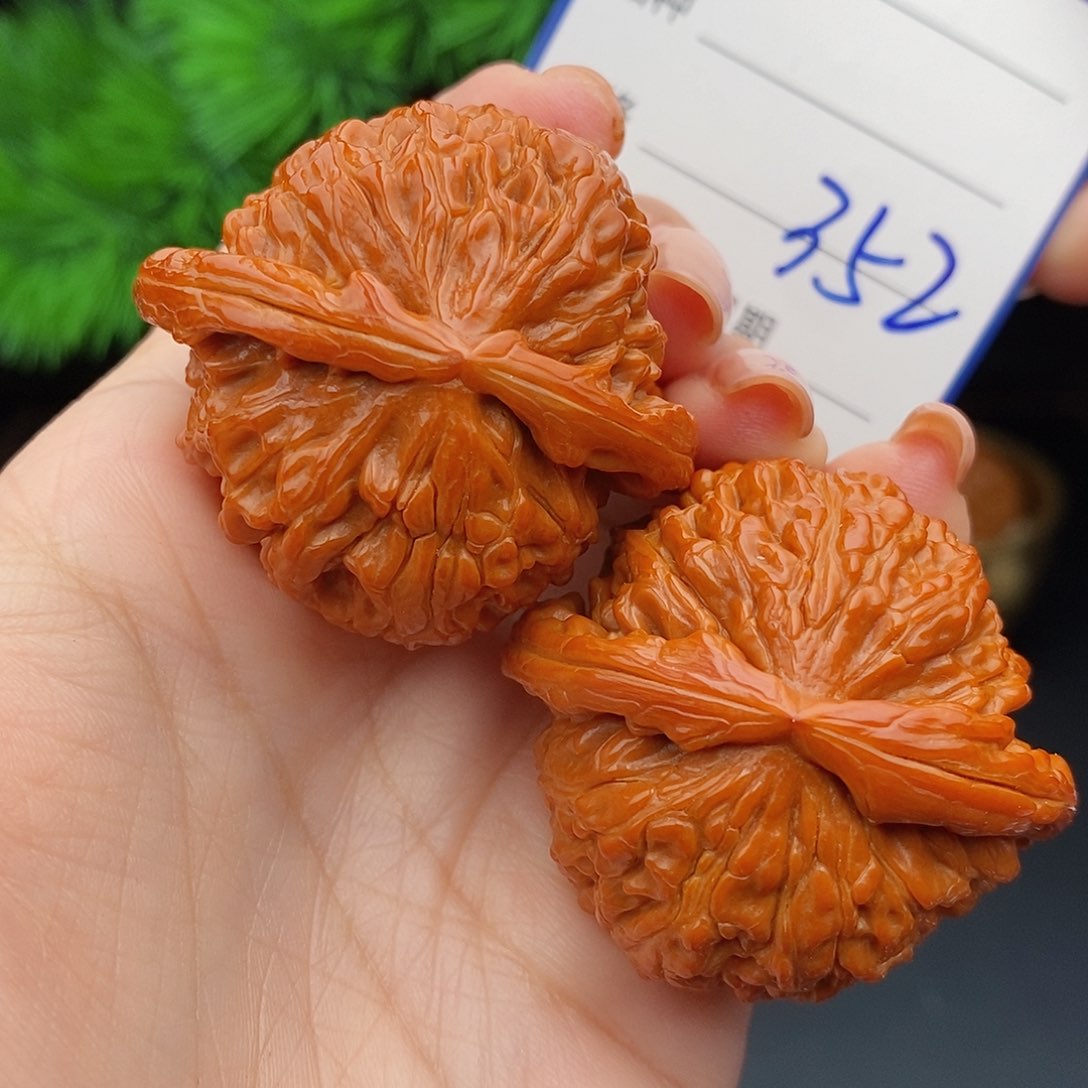 文玩核桃把件43球白352