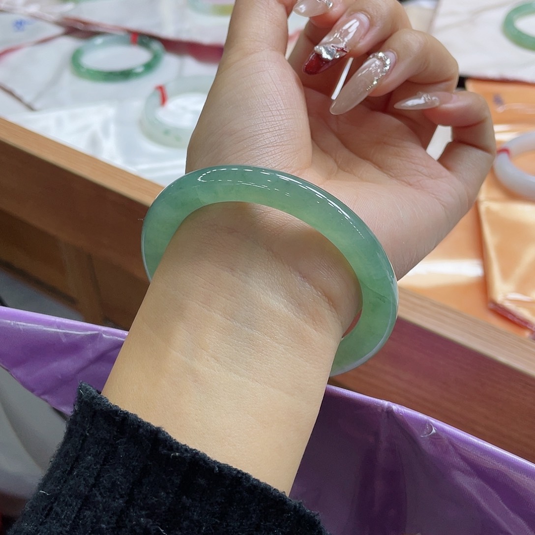 翡翠手镯未镶嵌25 号链接