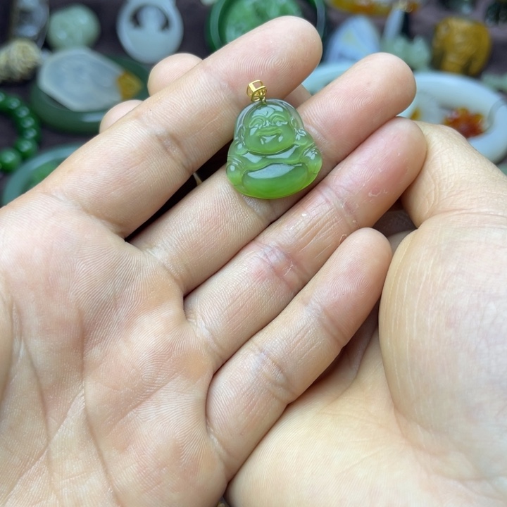 和田玉颈饰18K金镶嵌