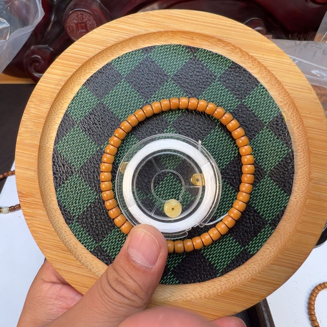 橄榄核吊坠0.55核尖手串