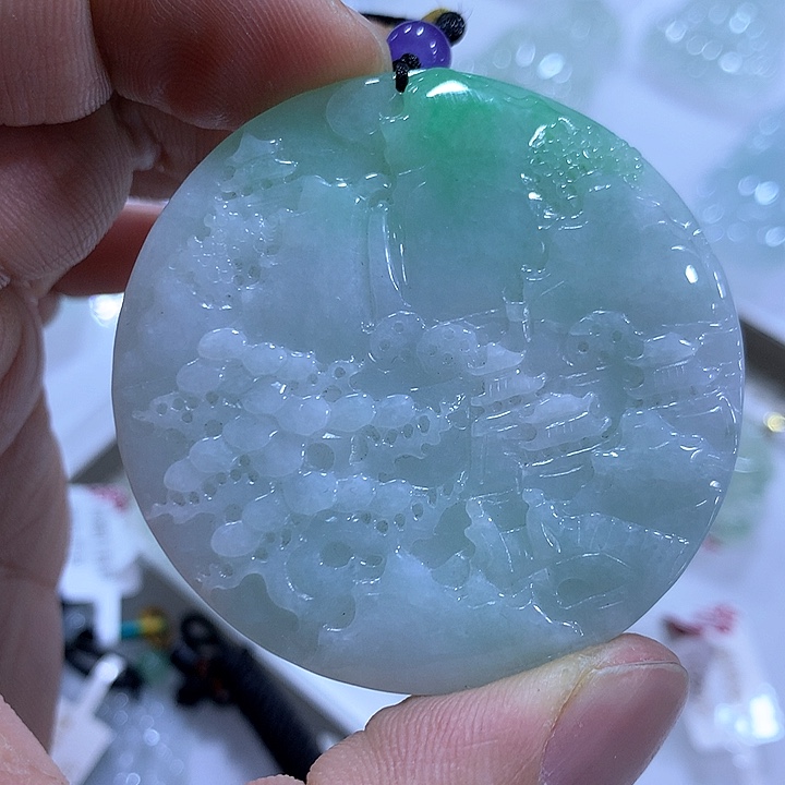 翡翠颈饰未镶嵌天然翡翠A货吊坠