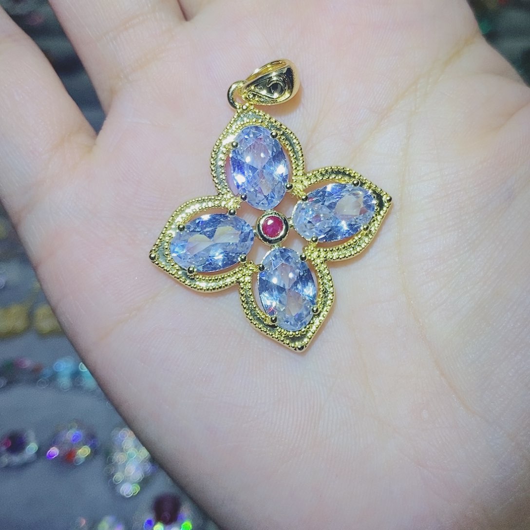 【闪购商品】托帕石耳饰银S925镶嵌