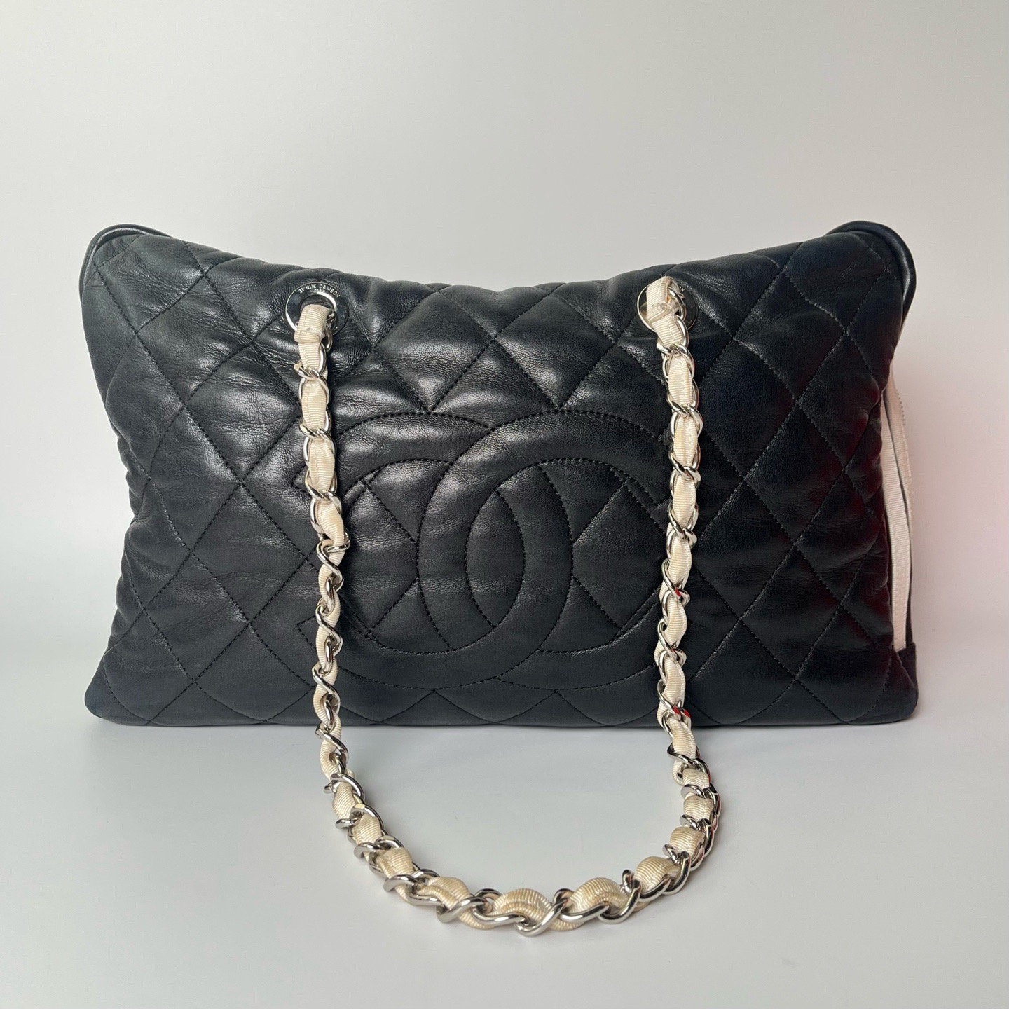 95新 Chanel/香奈儿 黑银 菱格纹 单肩包 13开 /4399