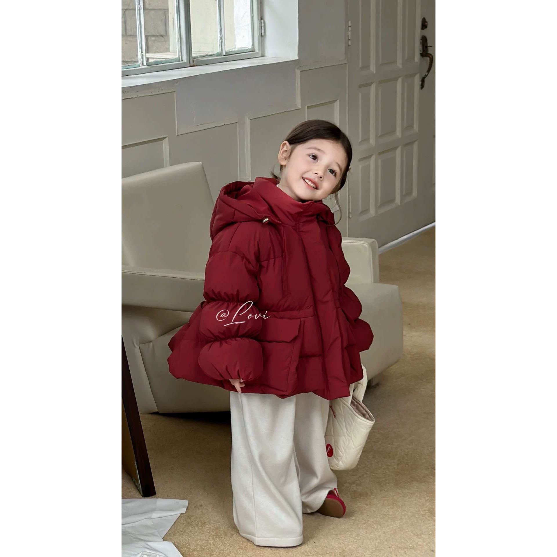 红色收腰款年款棉服