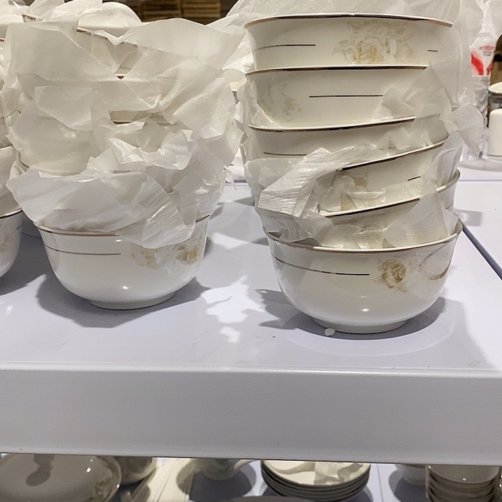 骨瓷雅清4.5金钟碗18个