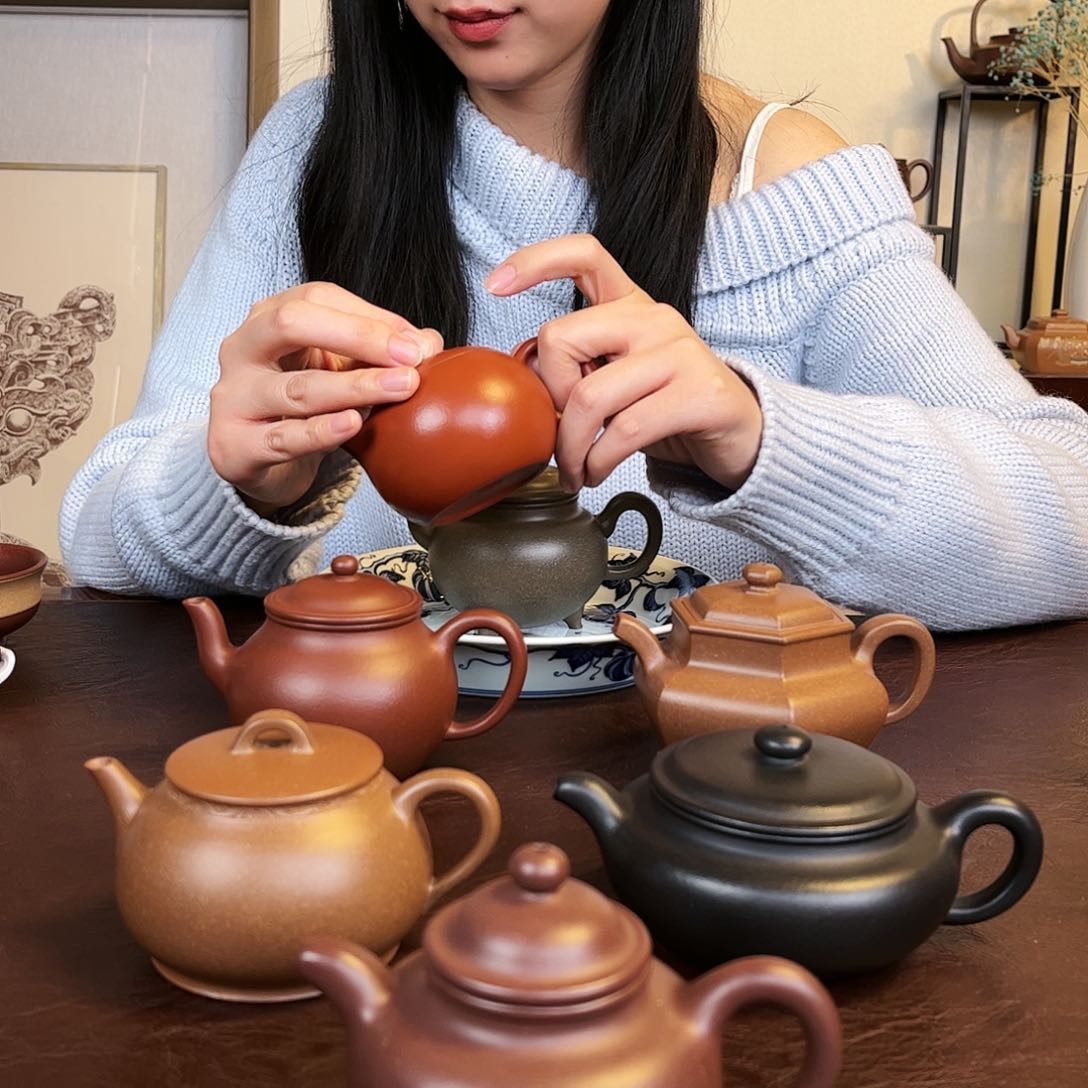 紫砂茶壶左**右西施壶壶壶