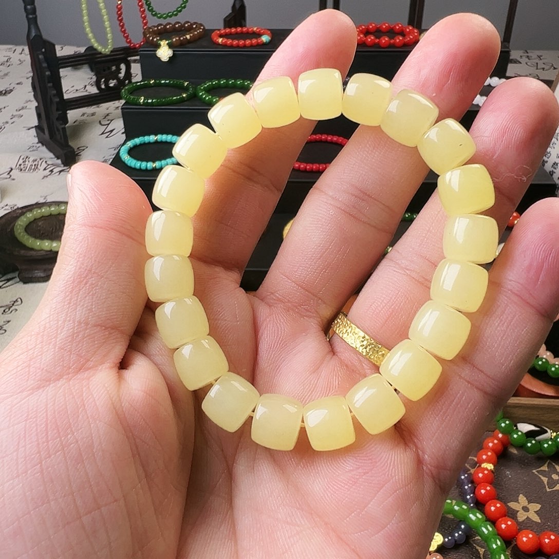 和田玉未镶嵌手链老型珠