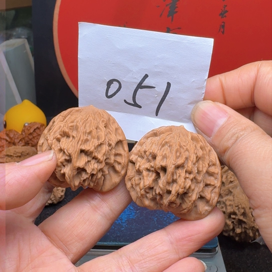 文玩核桃把件虎头43