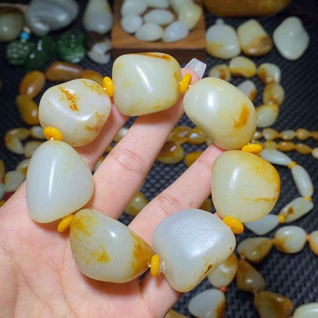 和田玉手链未镶嵌