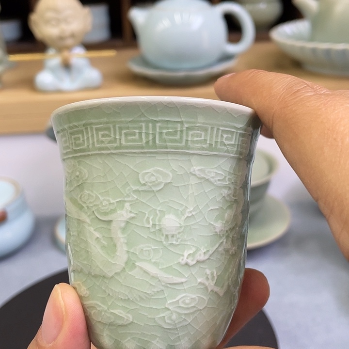 杯子陶瓷微瑕豆绿龙凤呈祥
