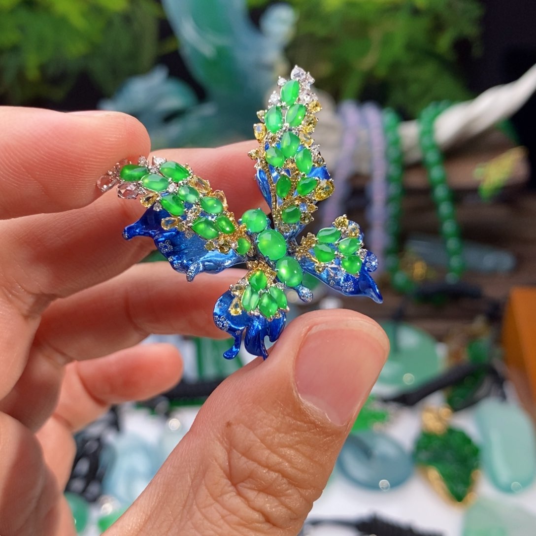 翡翠颈饰18K金镶嵌蝴蝶 三用款