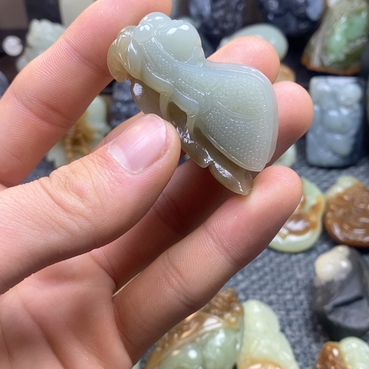 和田玉（糖玉）挂件未镶嵌