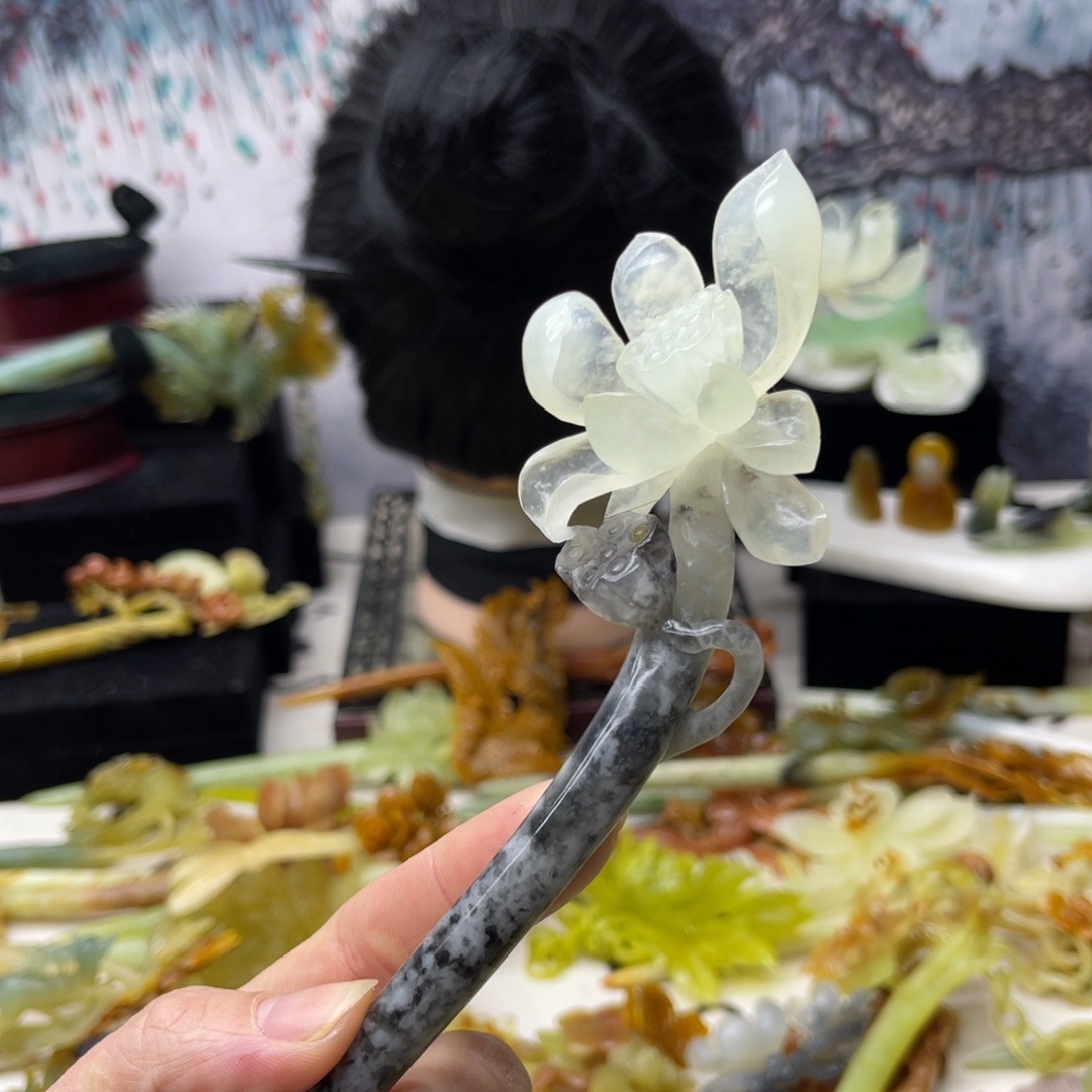 【闪购商品】蛇纹石玉发饰合金纯***月