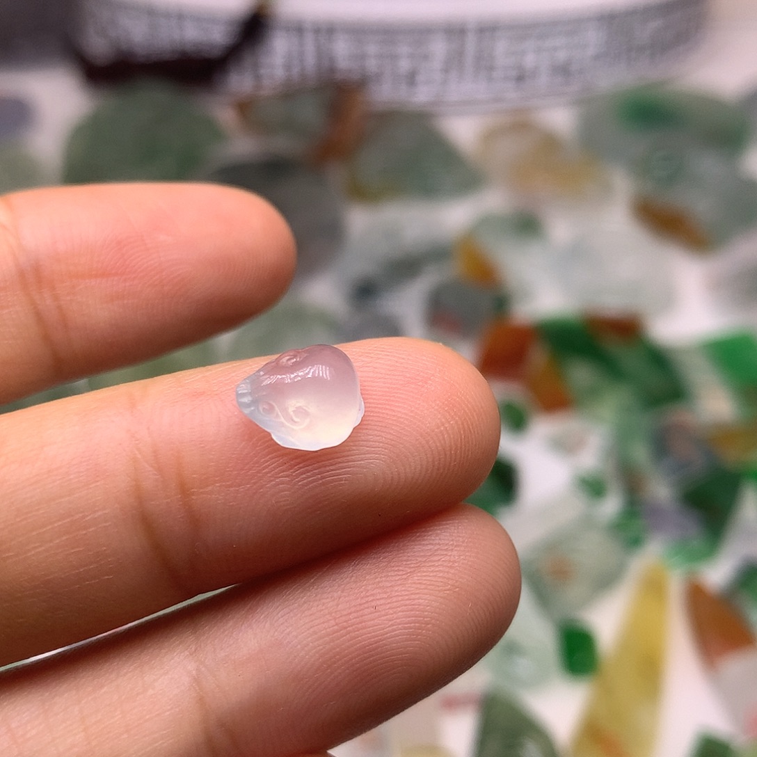 定制翡翠未镶嵌天然翡翠定制