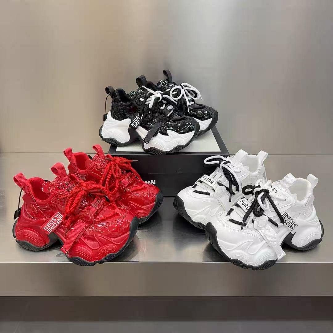 年货款～欧货爆款红色2026早春厚底时尚百搭厚底休闲机车老爹鞋