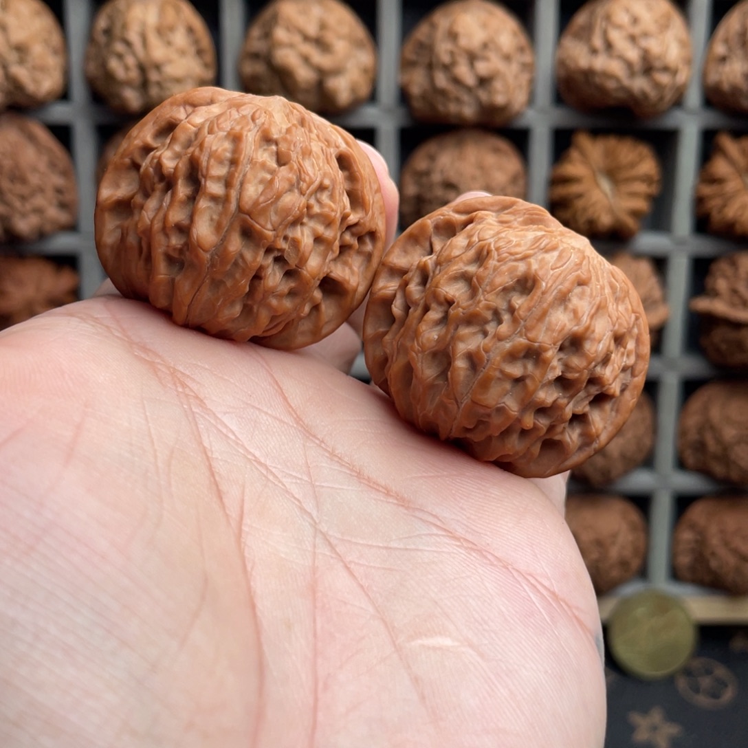 把件核桃40➕无修山地对歪磨盘