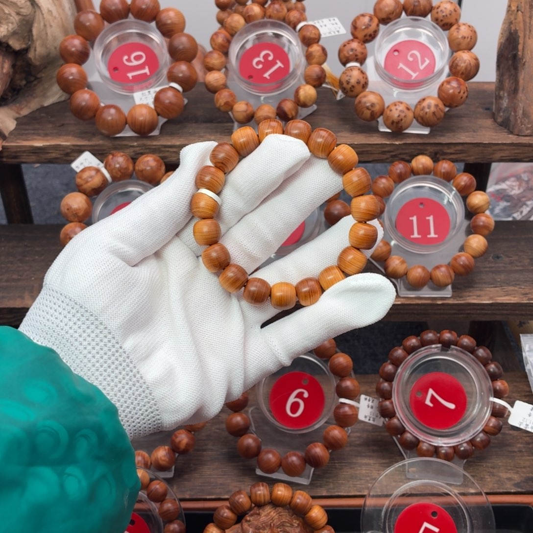 @***酥柏木（崖柏）手串/手链12红油雷击蚕丝纹