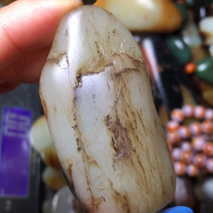 和田玉未镶嵌珠宝奇石