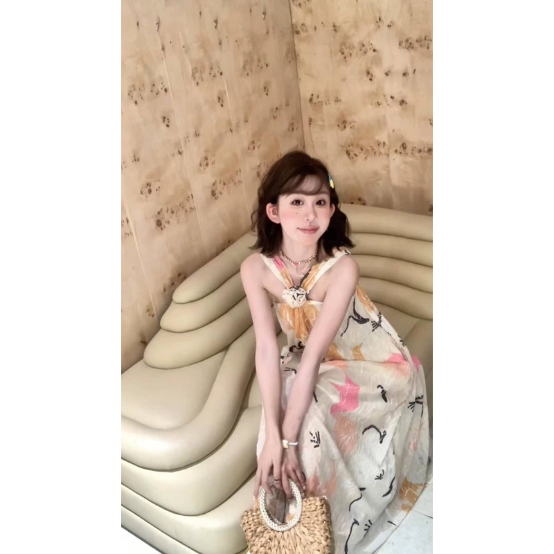 THREE GOOOD/三吉玫瑰花压褶长裙 SQ230573