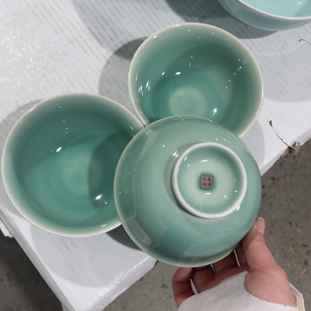 瓷片哈哈哈哈哈哈哈哈哈哈哈