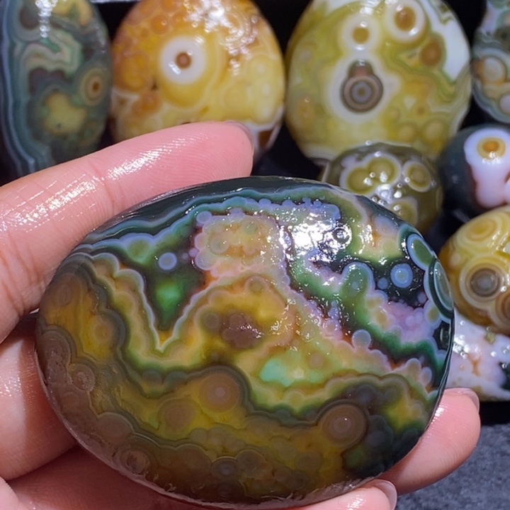 玛瑙/玉髓未镶嵌珠宝奇石19