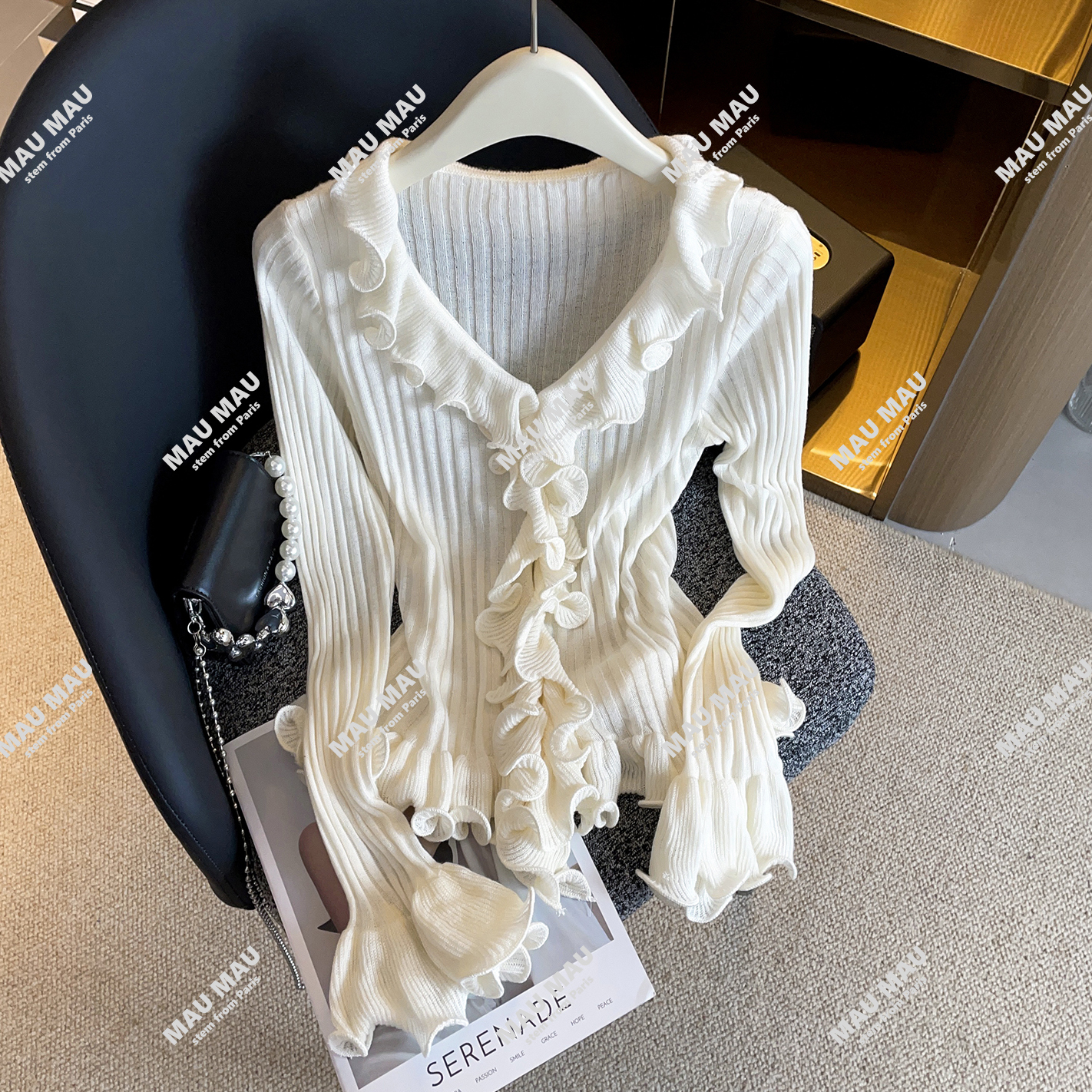 轻奢高定女装25秋季新款韩系温柔风v领木耳边喇叭袖针织衫MAU1381