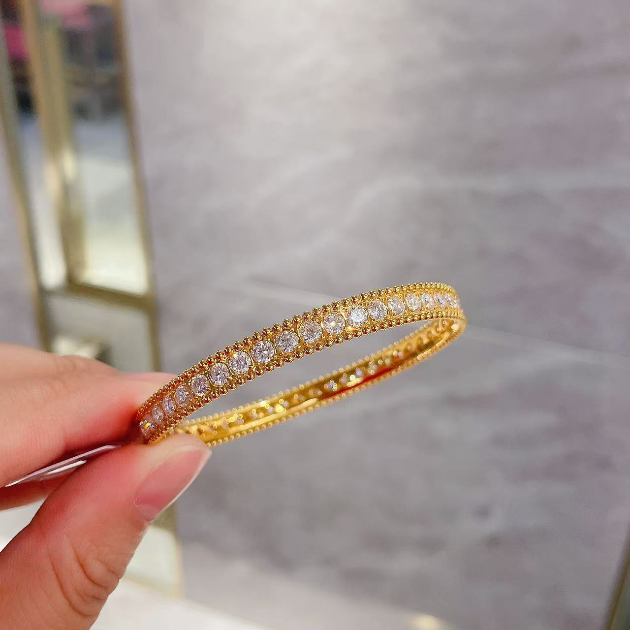 足金999 黄金首饰 莫桑珠珠满钻手镯 时尚轻奢百搭