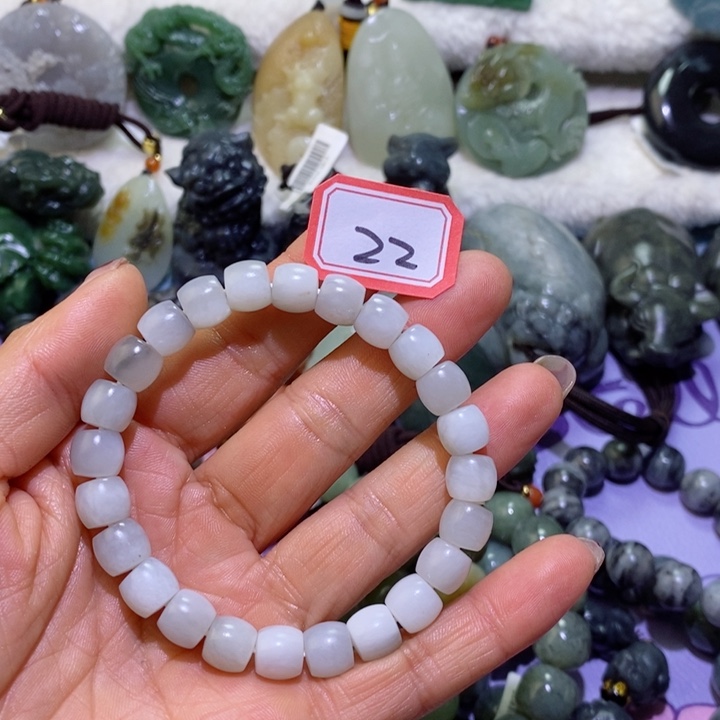 和田玉边角料未镶嵌