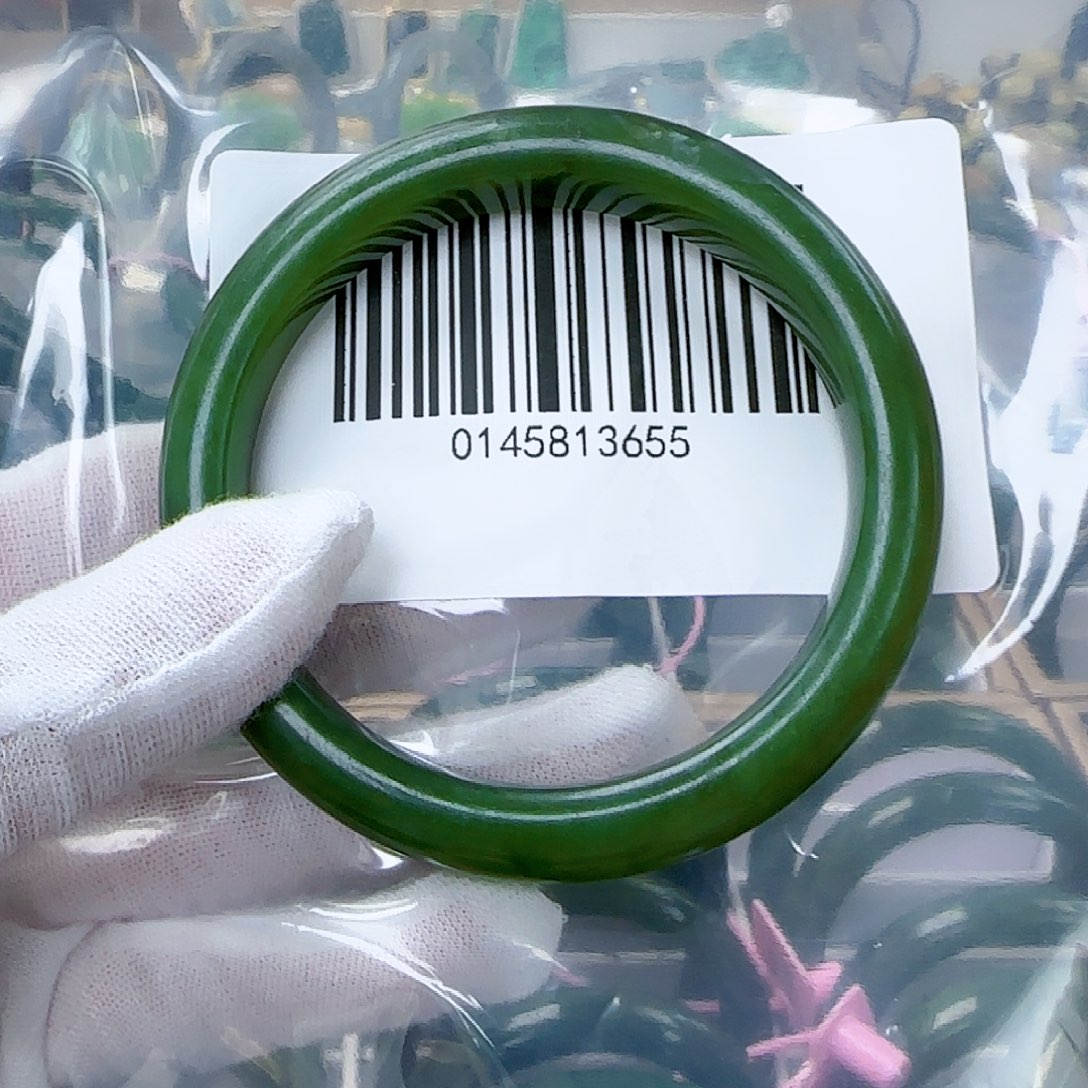 和田玉（碧玉）手镯未镶嵌59.5包容