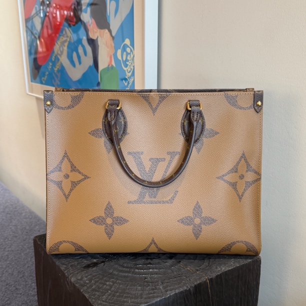 99新 LouisVuitton/路易威登 onthego中号芯片手提包单肩包