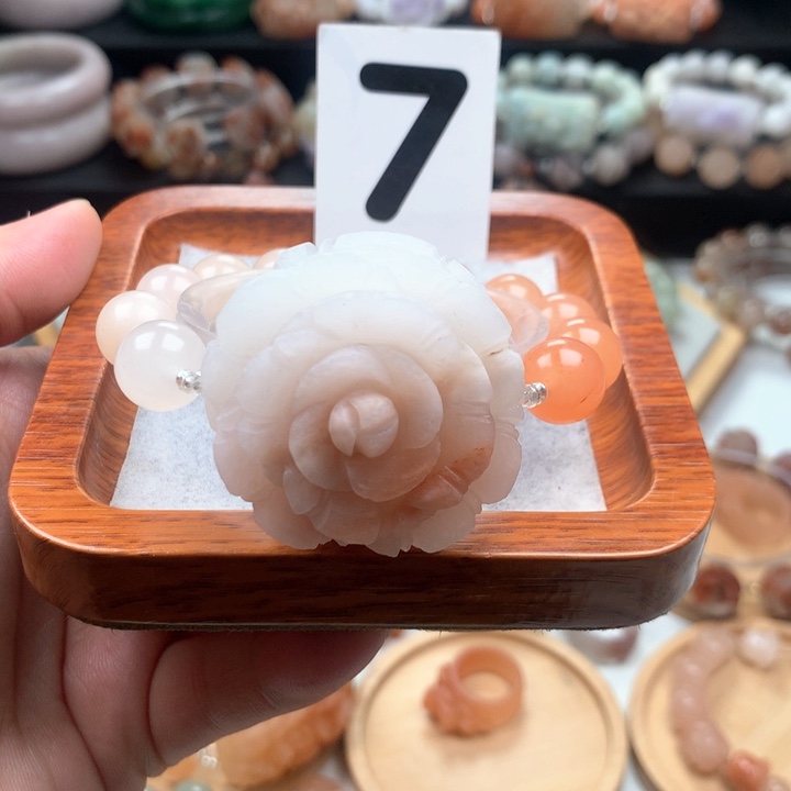 石英质玉手链未镶嵌