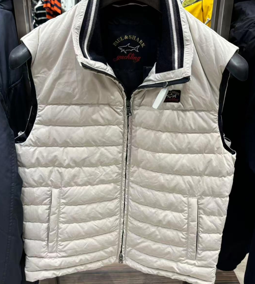保鲨 不退换 奶白色马甲 下单联系客服