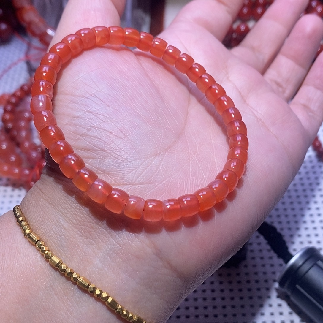 南红玛瑙未镶嵌手串卡6