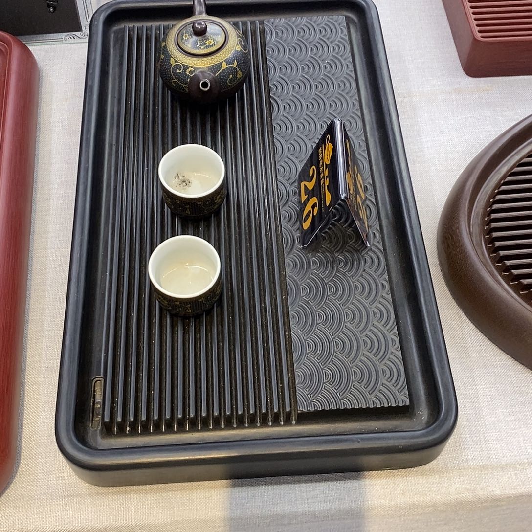 风***度汉唐龙鳞5030红色。。。。