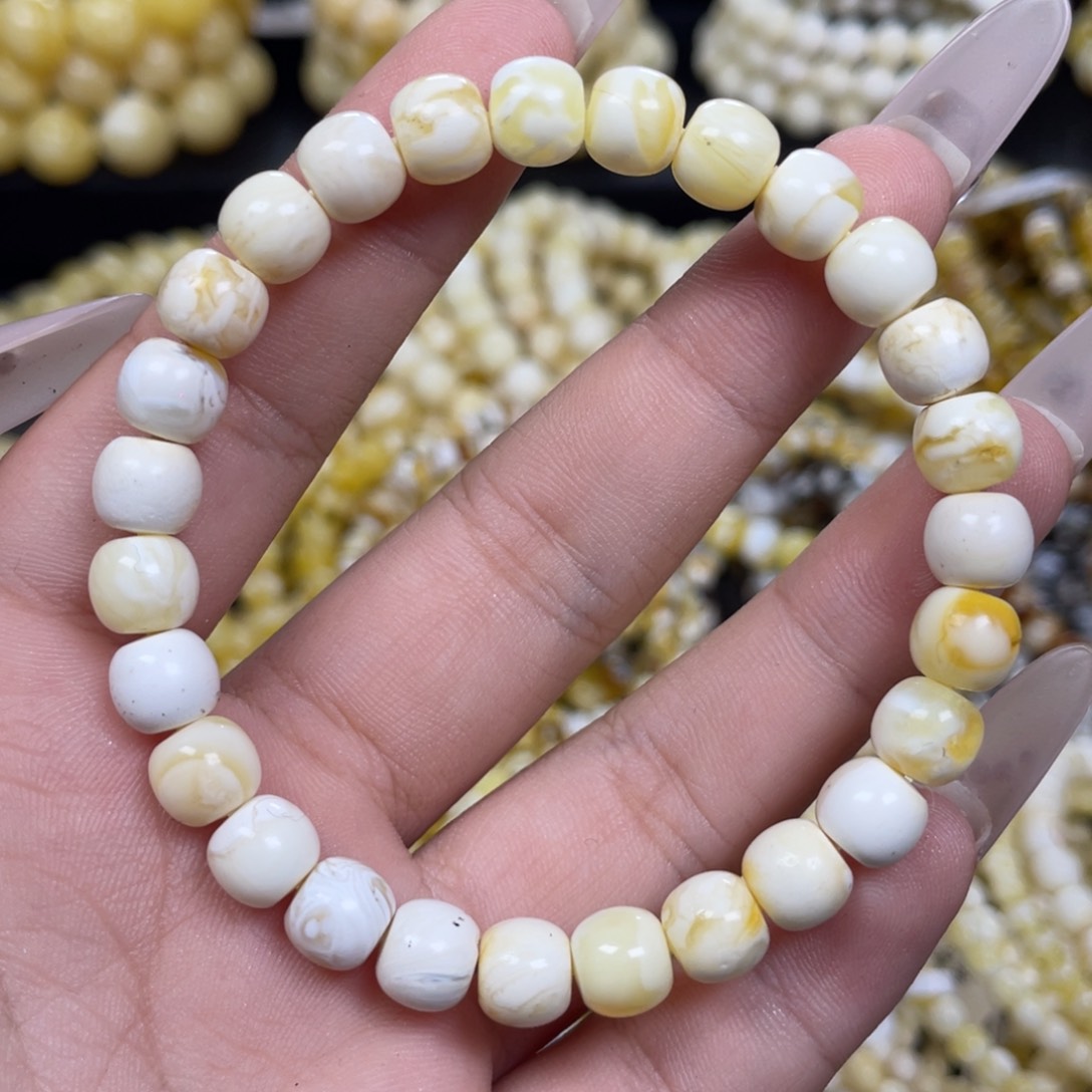 蜜蜡未镶嵌珠宝奇石7.7m